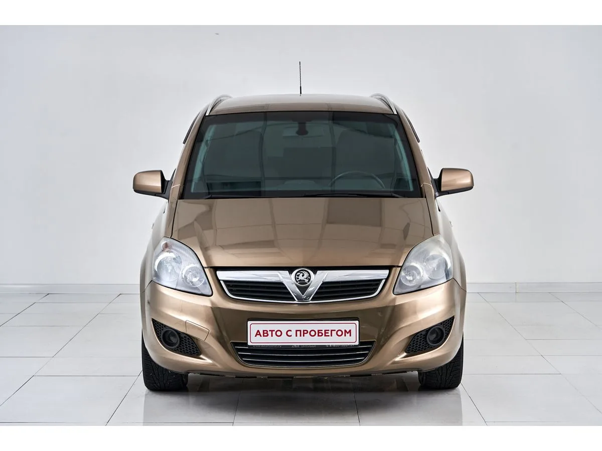 Opel Zafira B Рестайлинг — фото 2