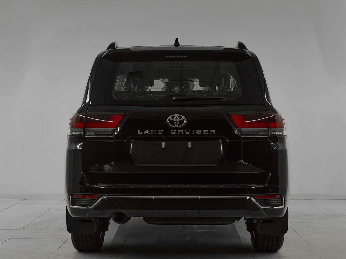Toyota Land Cruiser 300 Series — фото 5