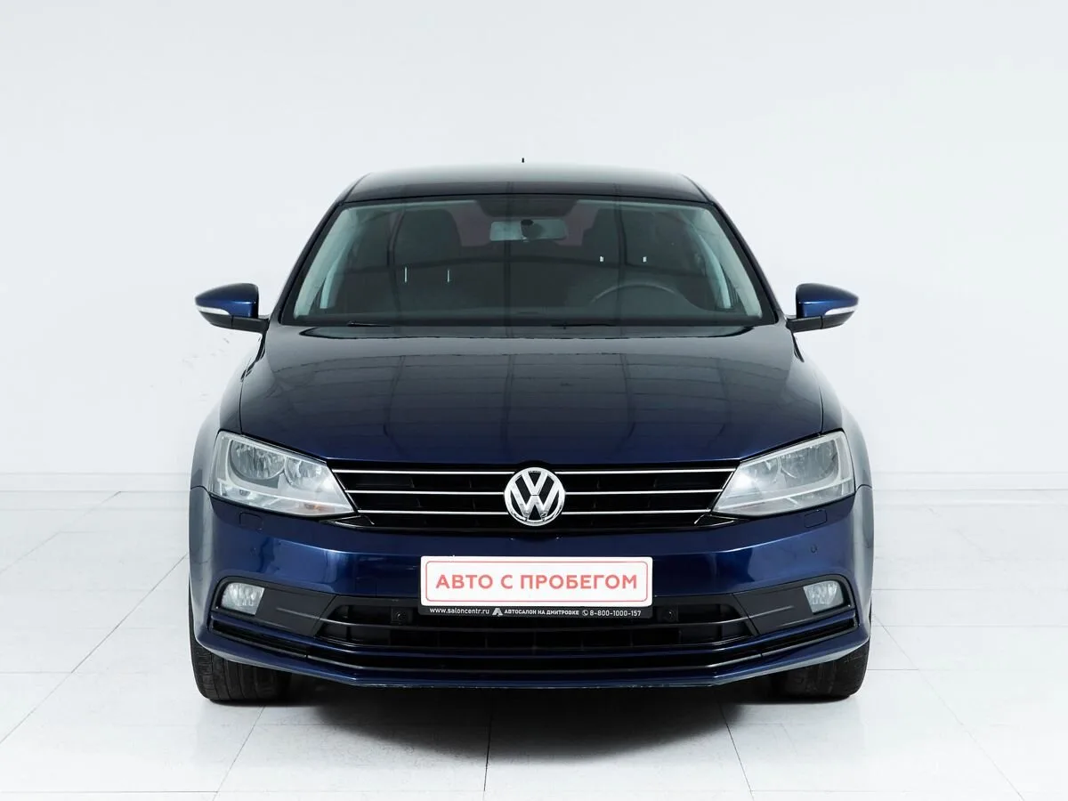 Volkswagen Jetta VI Рестайлинг — фото 2