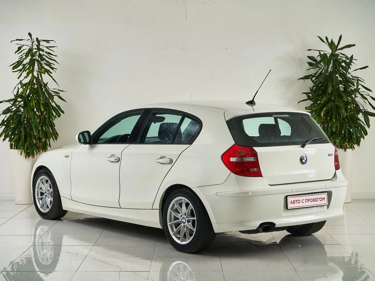 BMW 1 серии I (E81/E82/E87/E88) Рестайлинг — фото 4