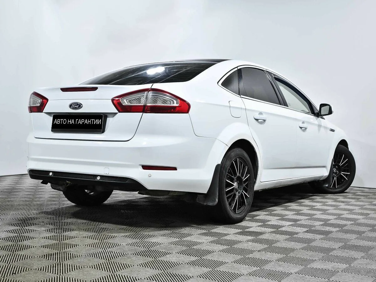 Ford Mondeo IV Рестайлинг · Ghia — фото 4