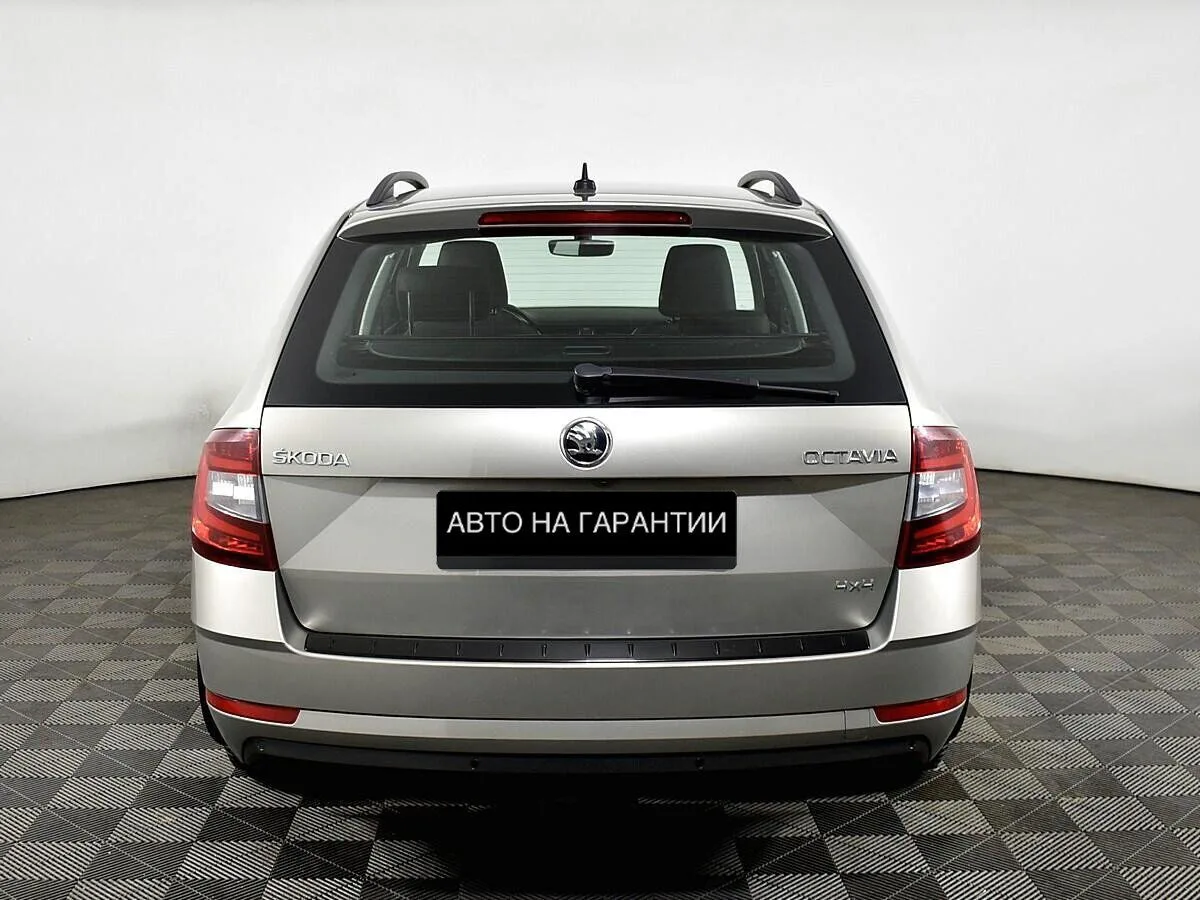 Skoda Octavia III (A7) Рестайлинг · Laurin & Klement — фото 4