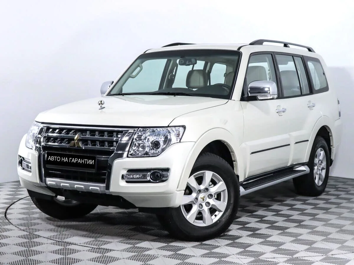 Mitsubishi Pajero IV Рестайлинг 2 · Instyle