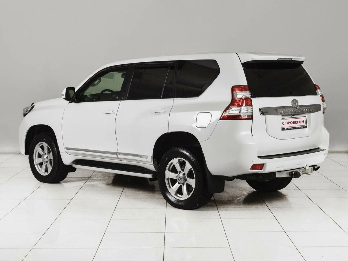 Toyota Land Cruiser Prado 150 Series Рестайлинг 1 — фото 2