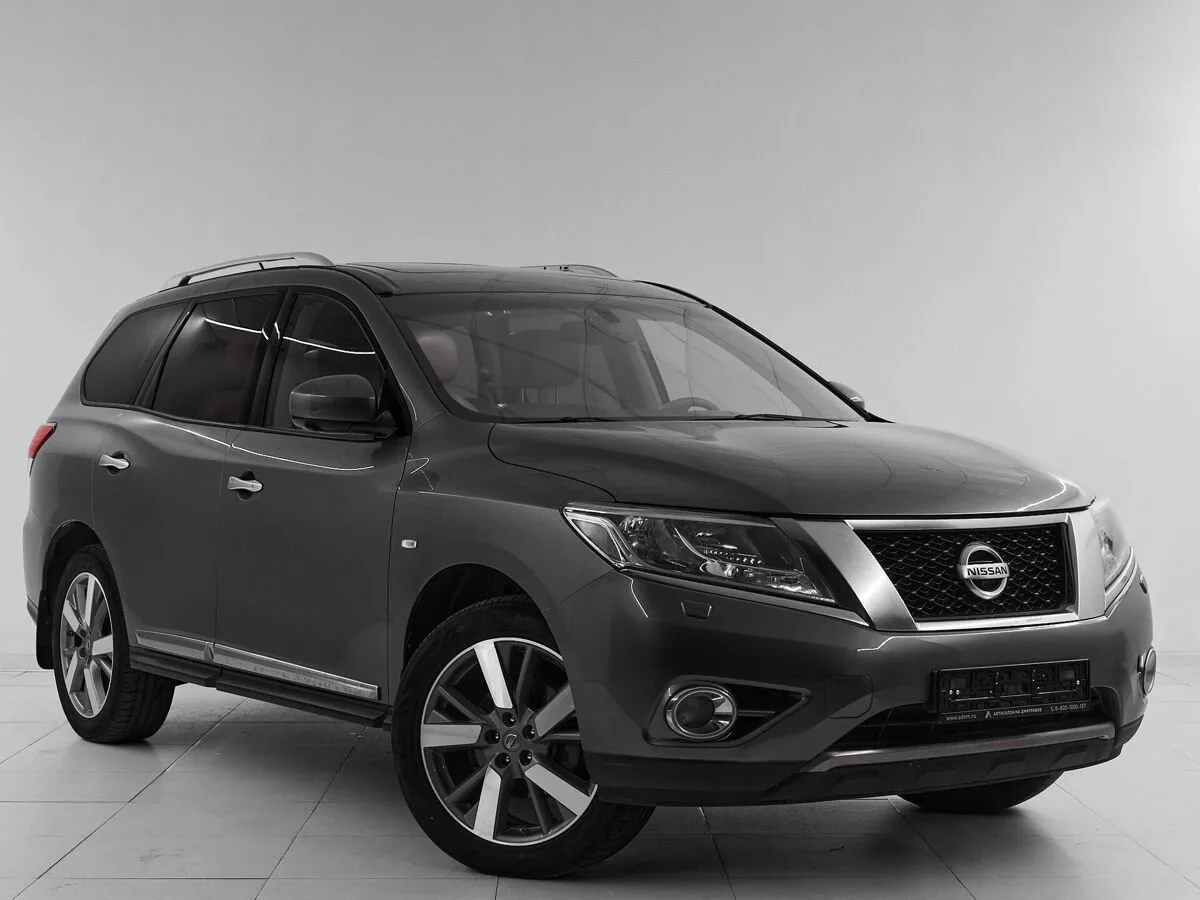 Nissan Pathfinder IV · High+ — фото 3