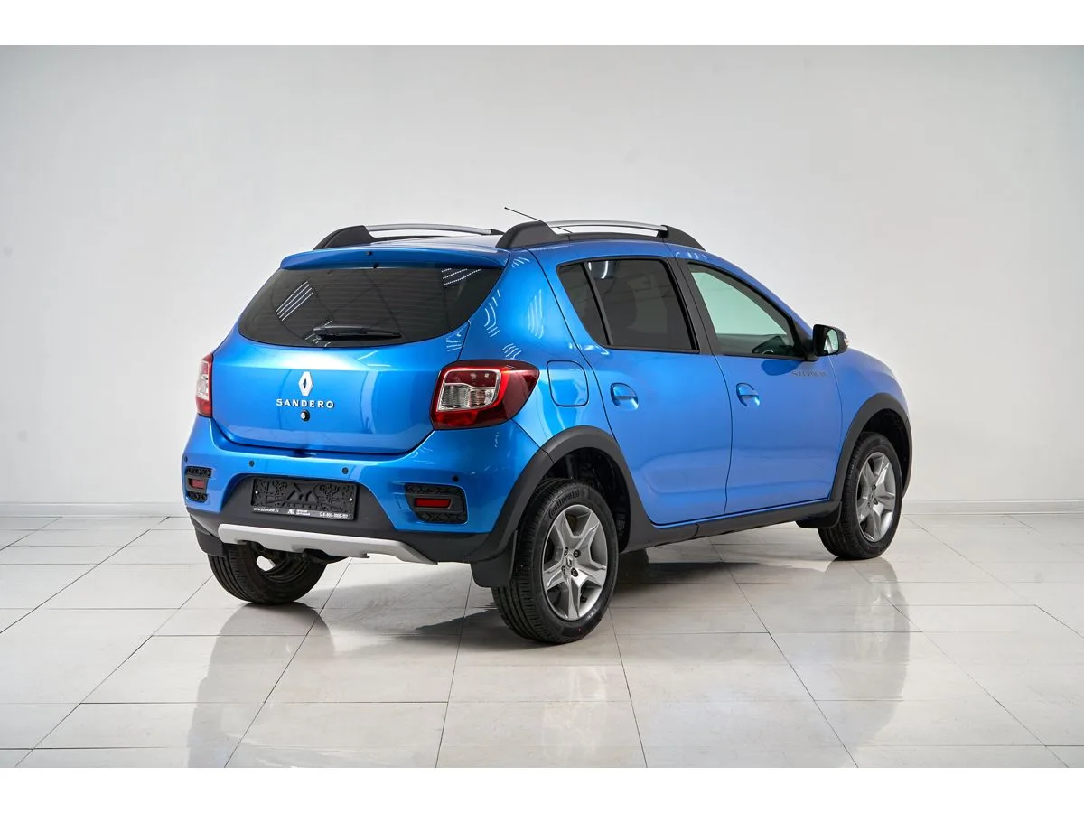 Renault Sandero II Рестайлинг · Stepway Life — фото 5
