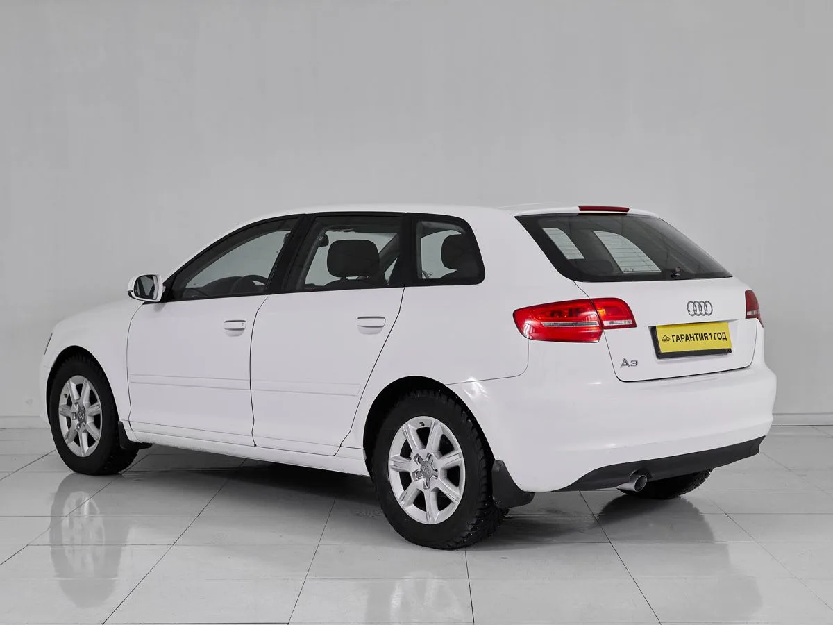 Audi A3 II (8P) Рестайлинг 2 — фото 4