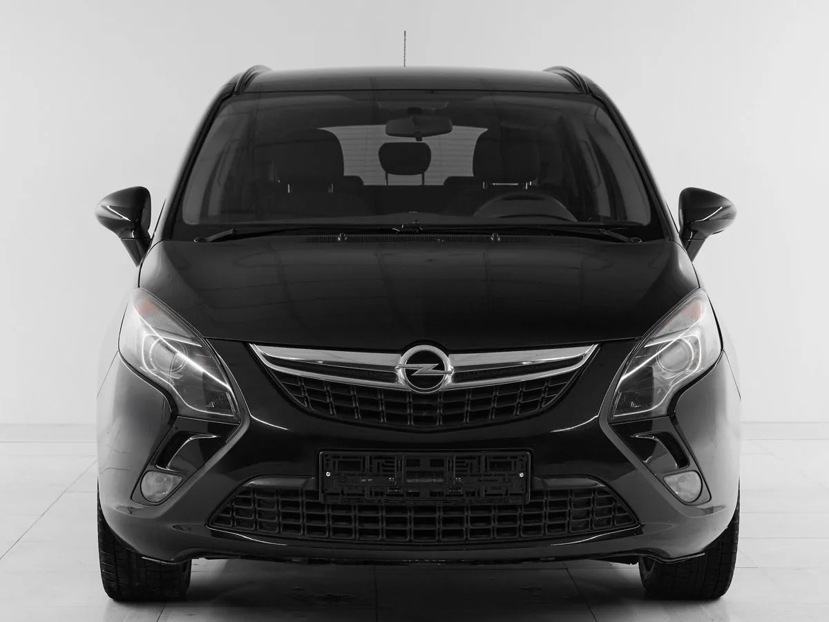 Opel Zafira C — фото 2