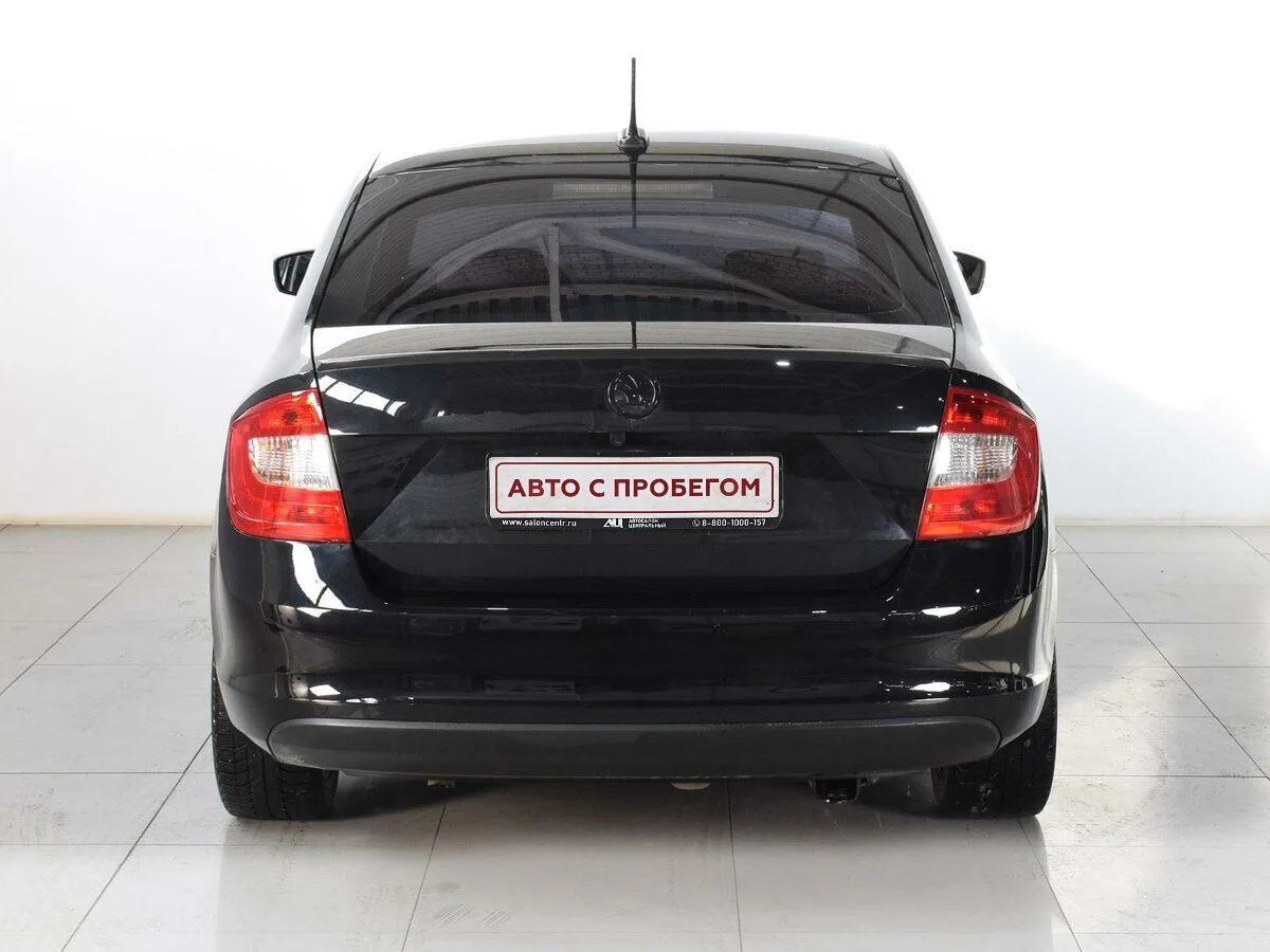 Skoda Rapid I — фото 4
