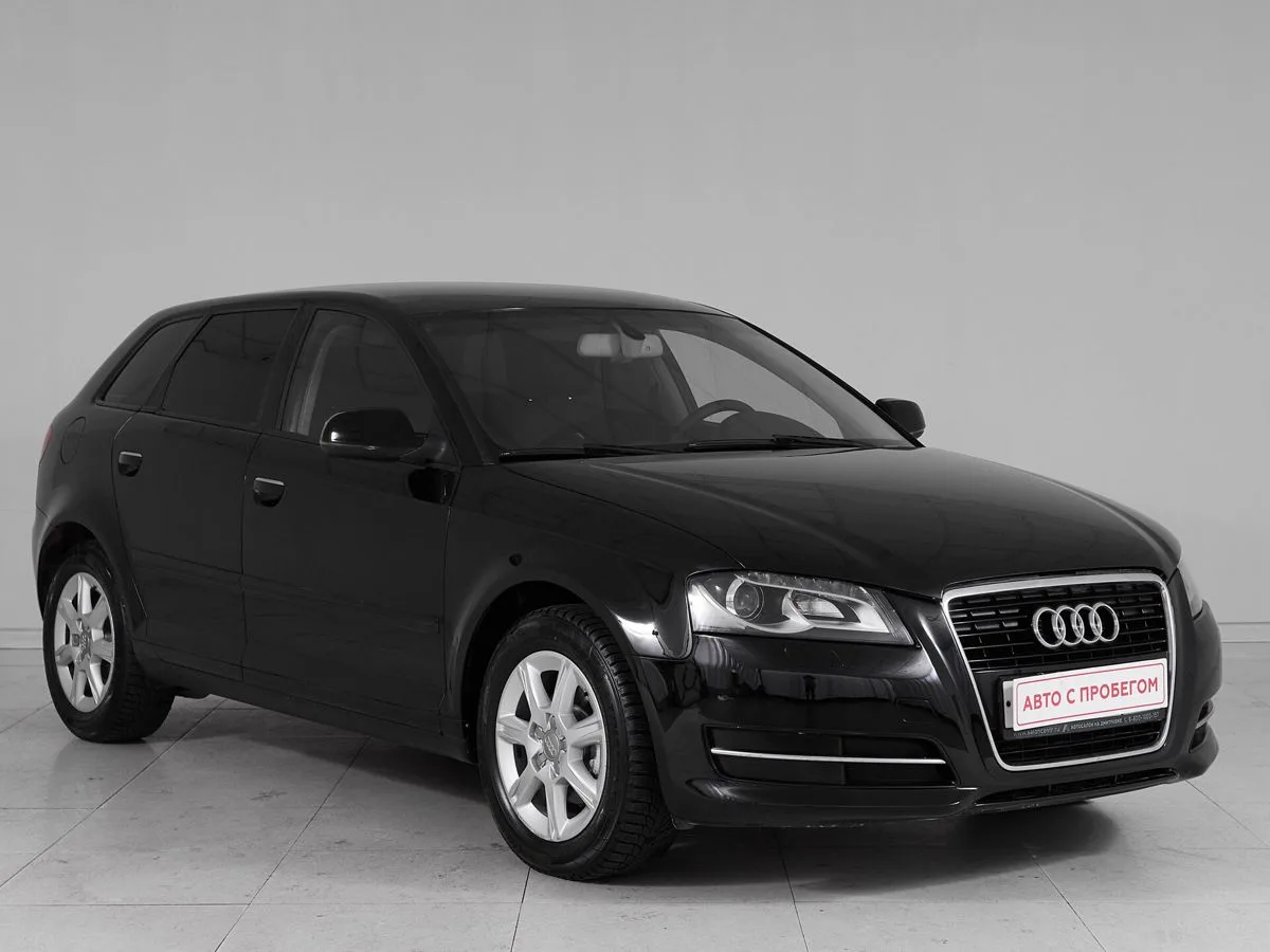 Audi A3 II (8P) Рестайлинг 2 · Ambition — фото 3