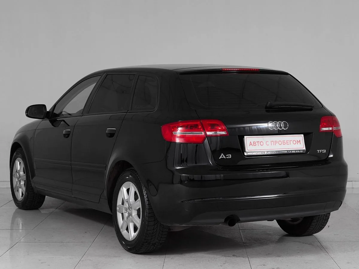 Audi A3 II (8P) Рестайлинг 2 · Ambition — фото 4