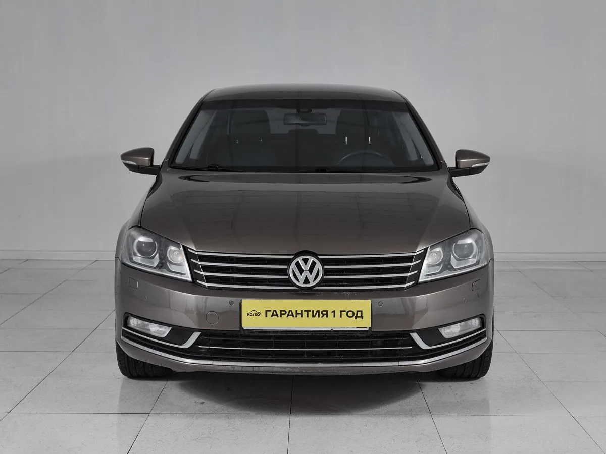 Volkswagen Passat B7 · Highline — фото 2