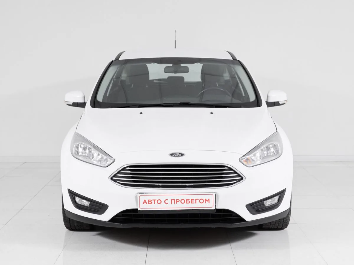 Ford Focus III Рестайлинг · Trend — фото 2