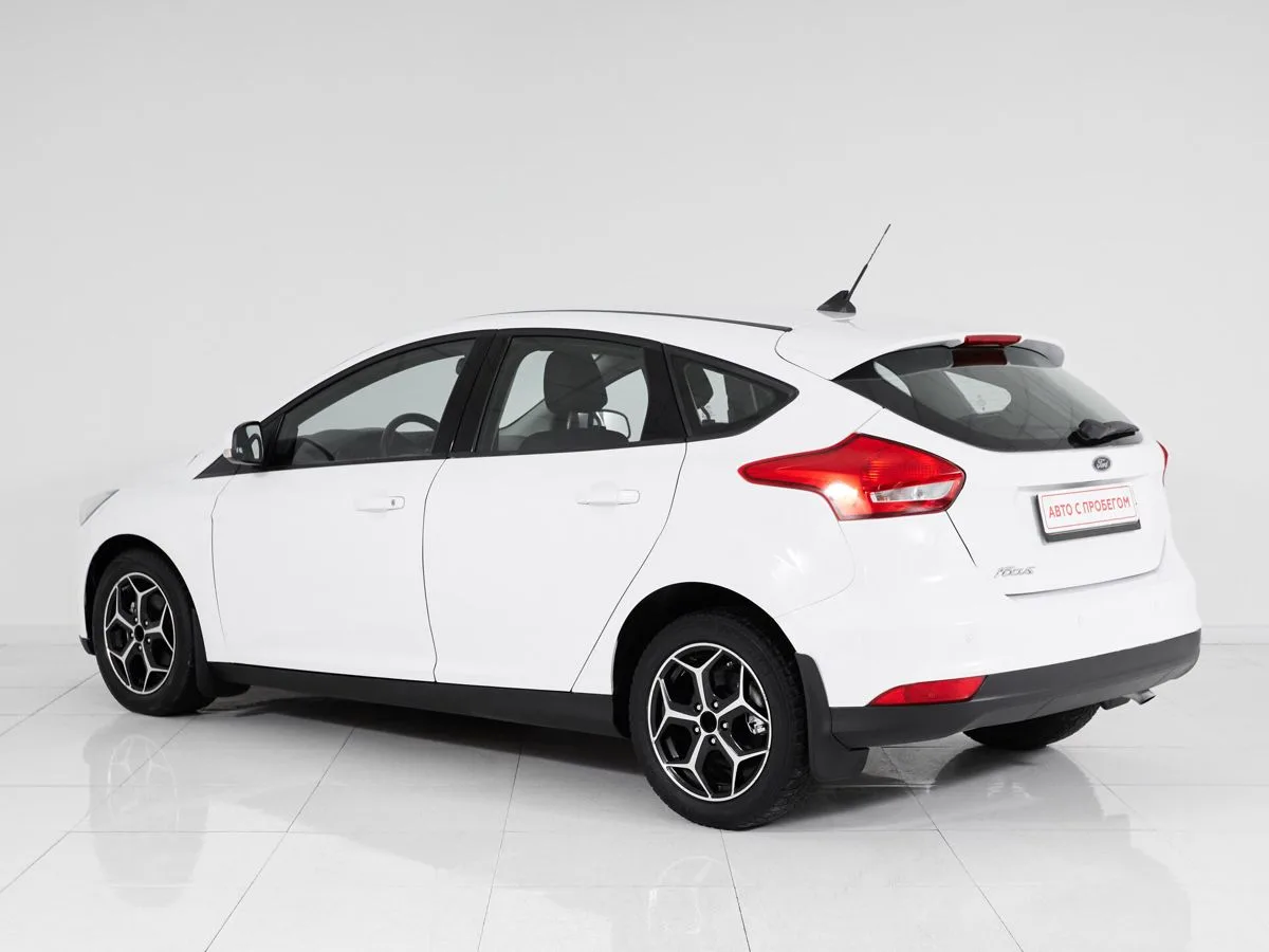 Ford Focus III Рестайлинг · Trend — фото 5
