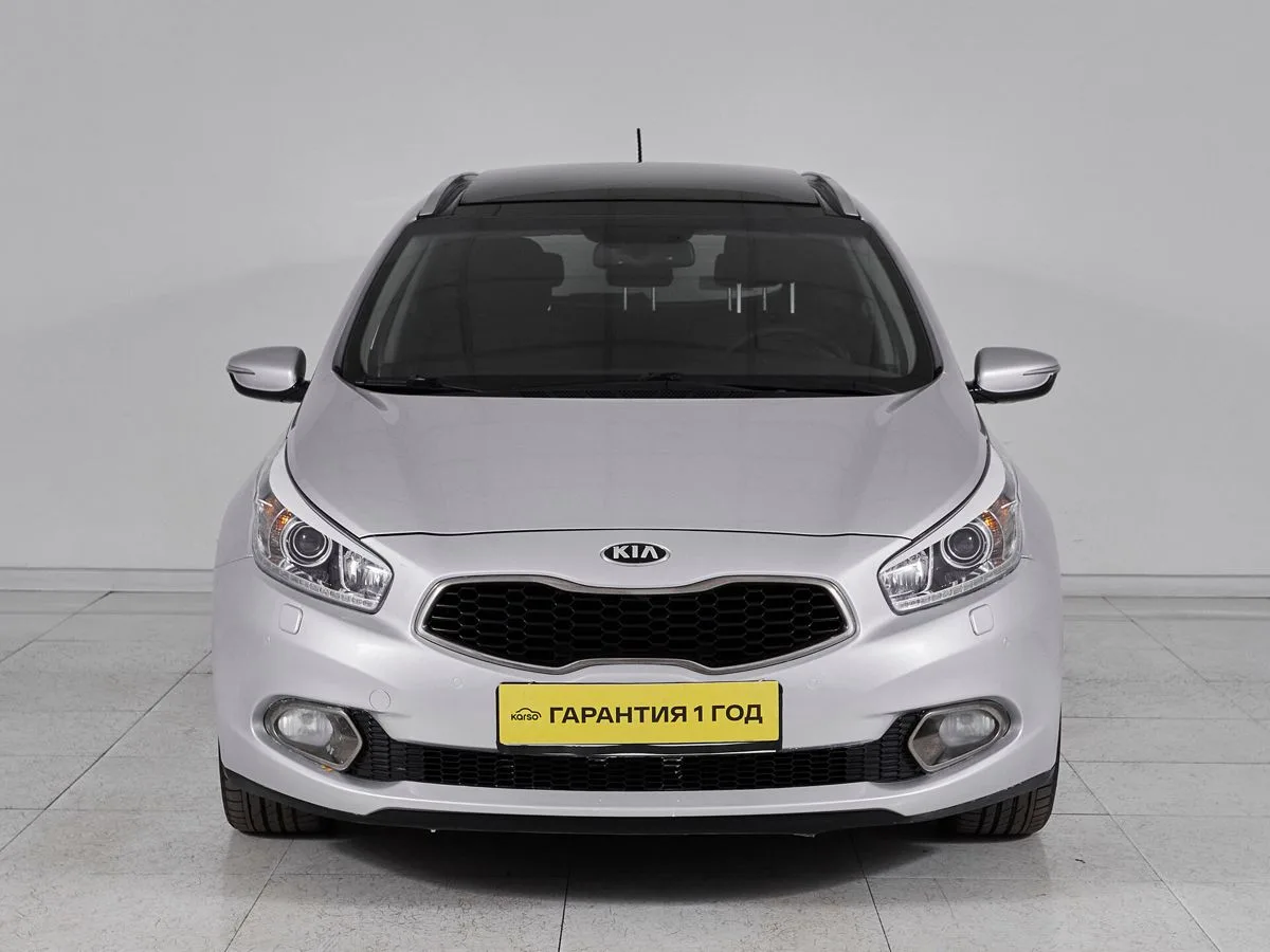 Kia Ceed II · Premium — фото 2