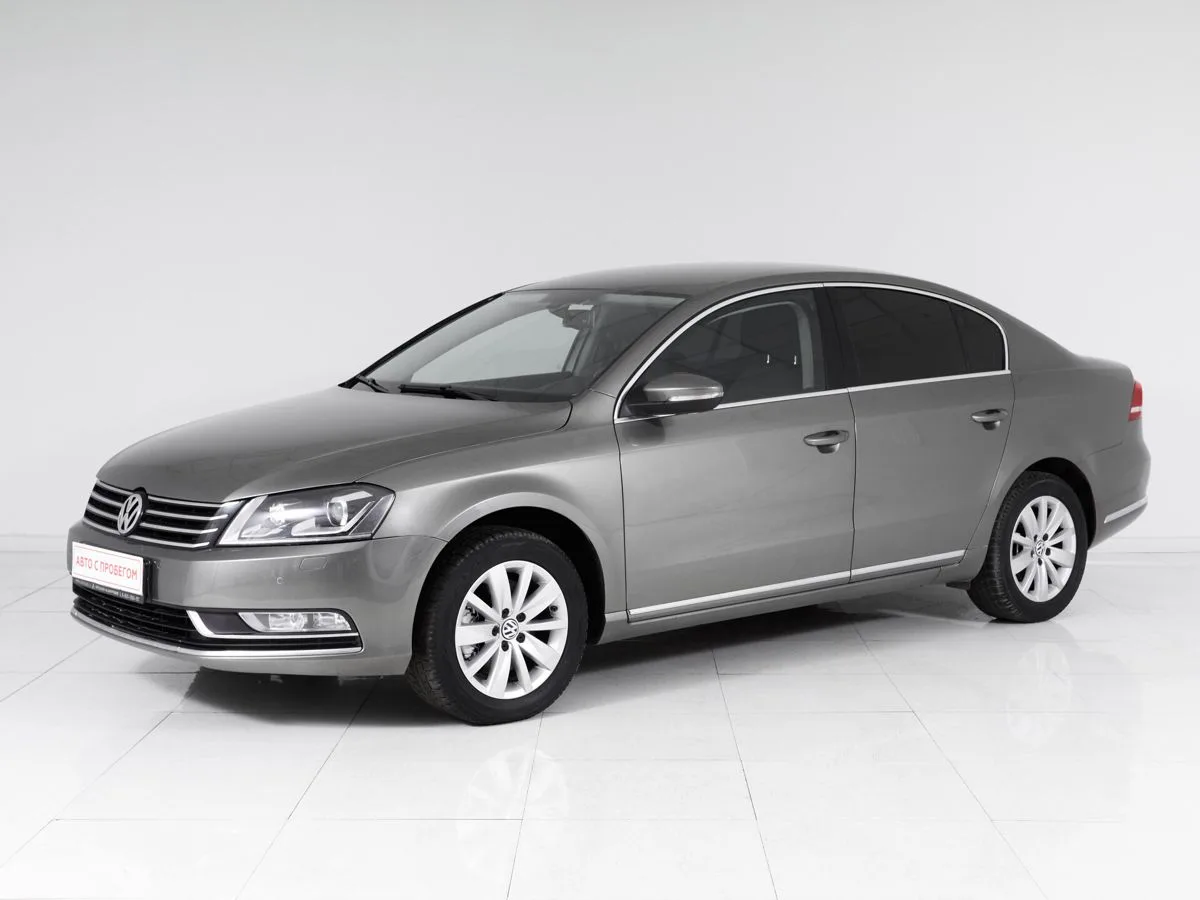 Volkswagen Passat B7 · Highline