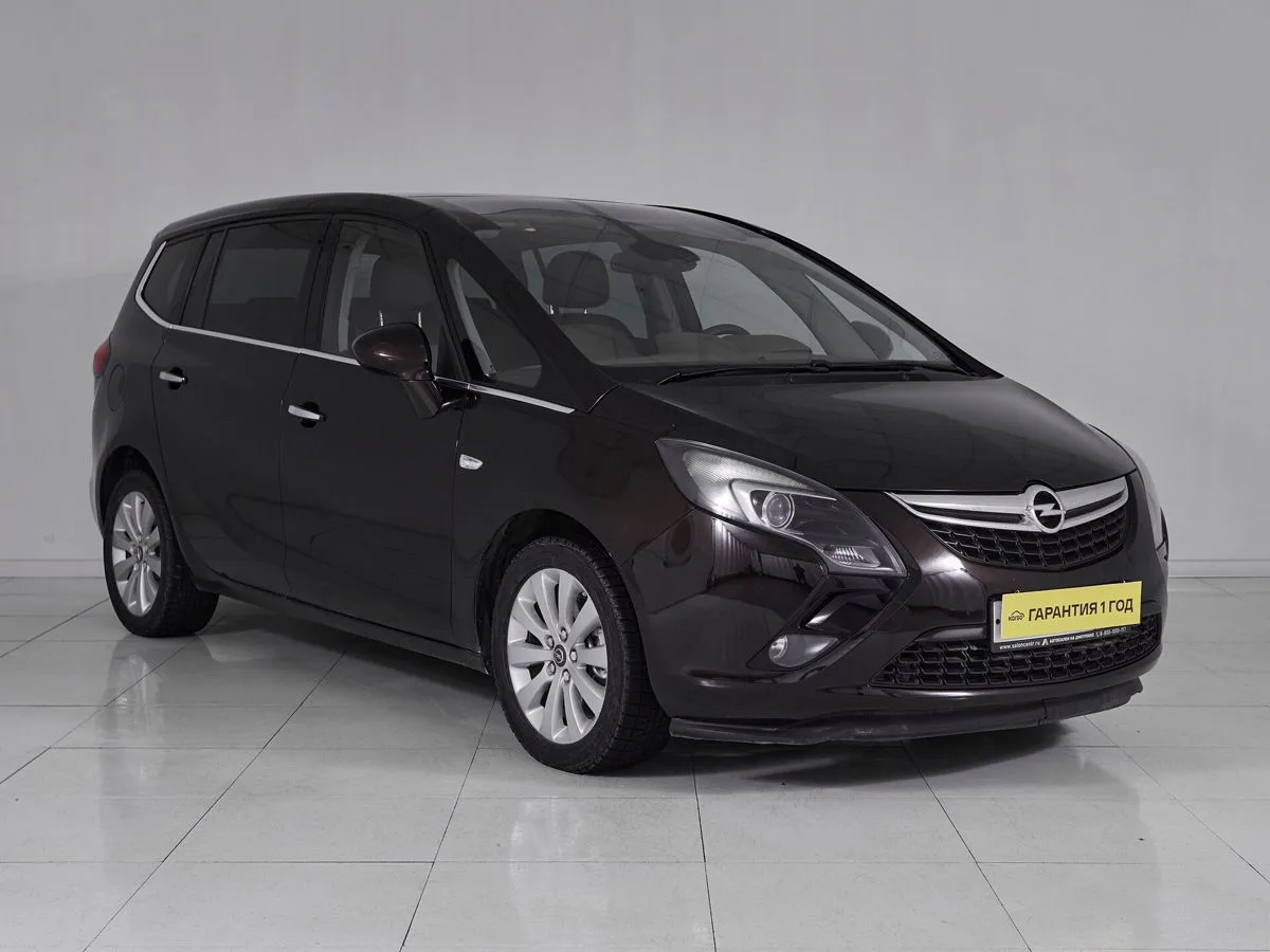 Opel Zafira C — фото 3