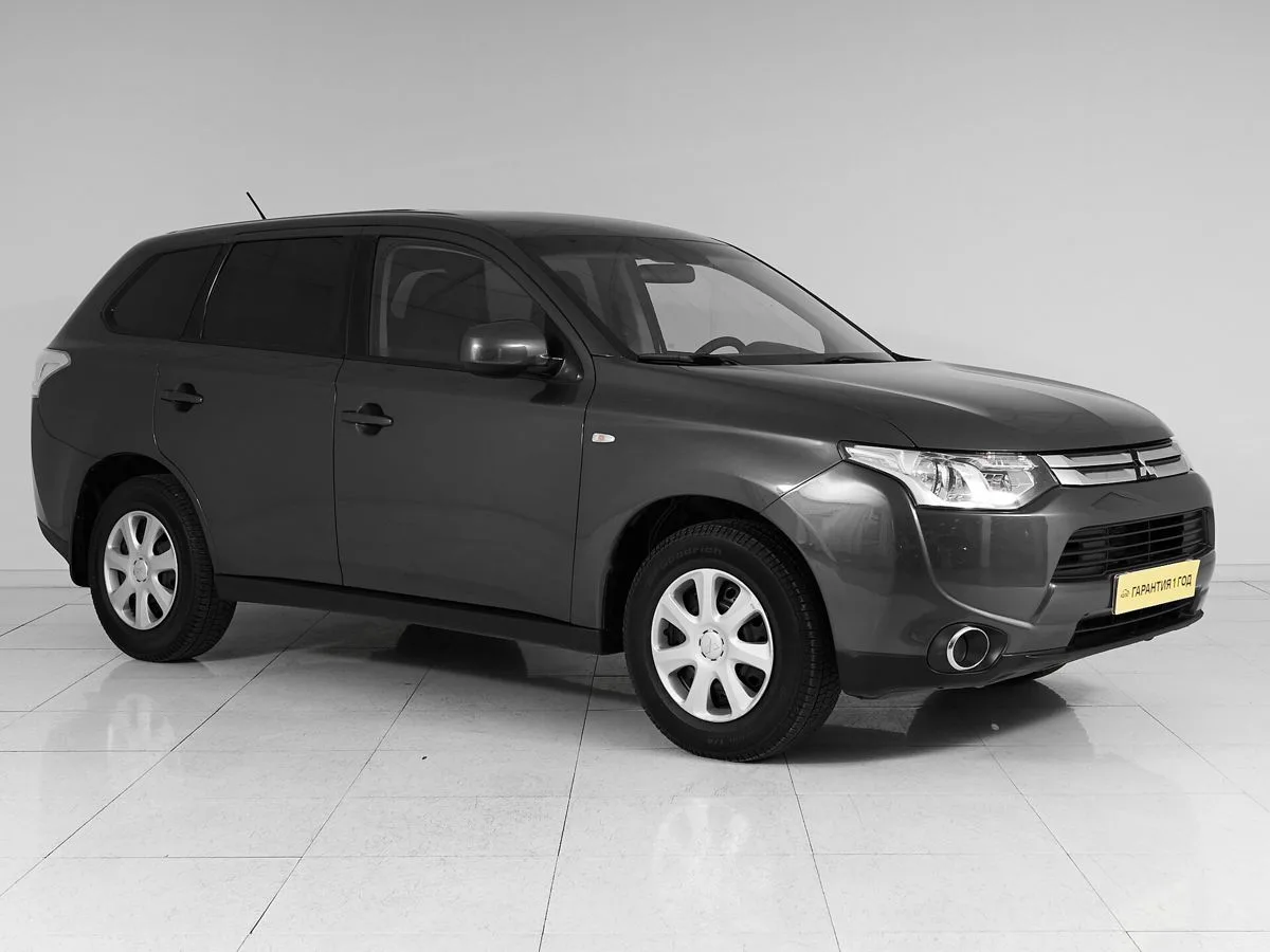 Mitsubishi Outlander III Рестайлинг · Invite — фото 3