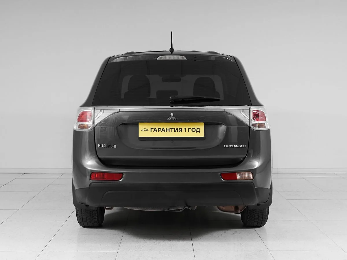 Mitsubishi Outlander III Рестайлинг · Invite — фото 5