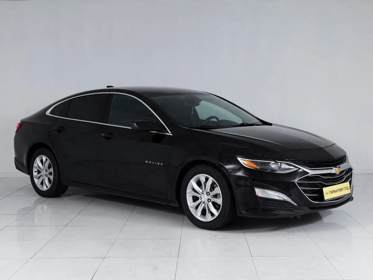 Chevrolet Malibu IX Рестайлинг — фото 3