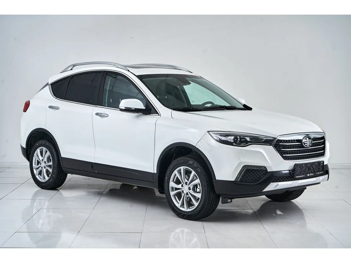 FAW Besturn X80 I Рестайлинг · Luxury — фото 3