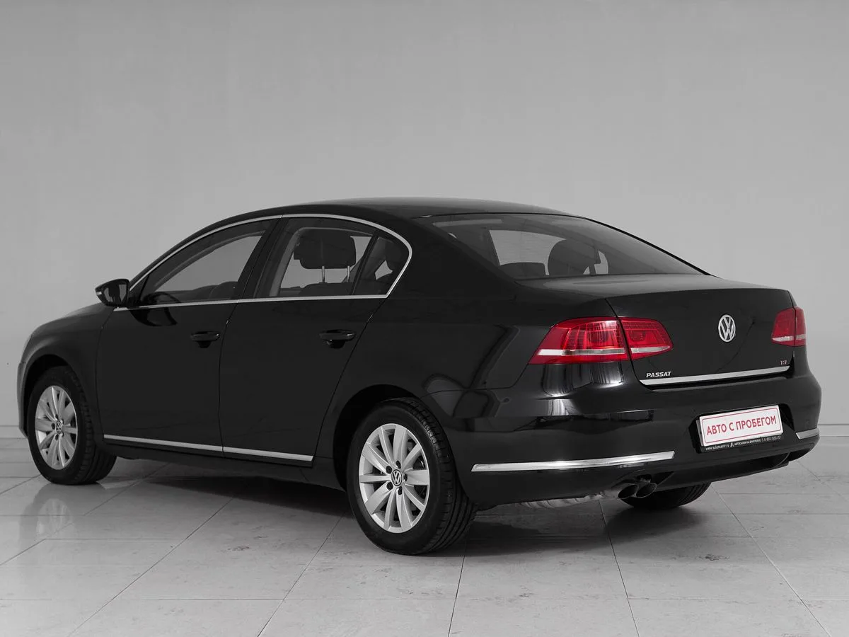 Volkswagen Passat B7 · Highline — фото 4