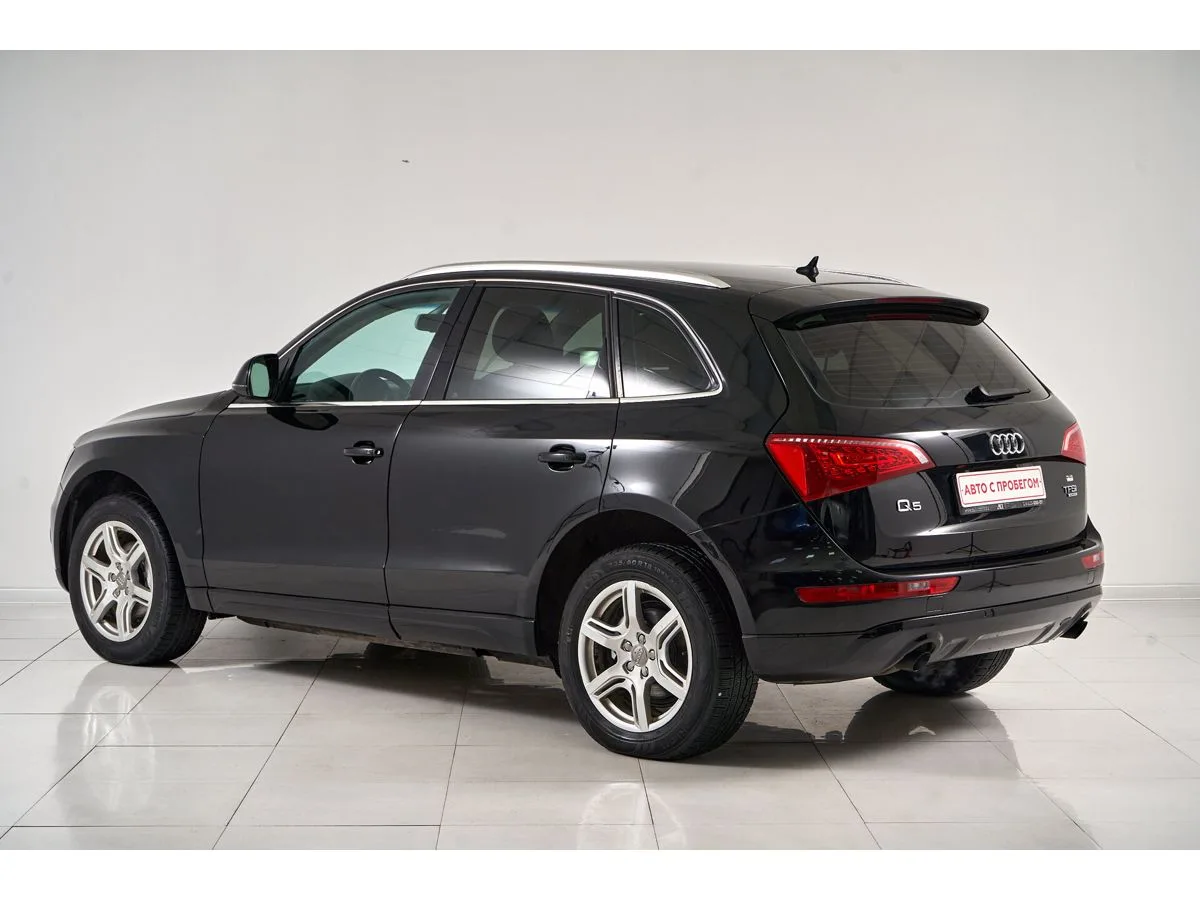 Audi Q5 I (8R) — фото 4