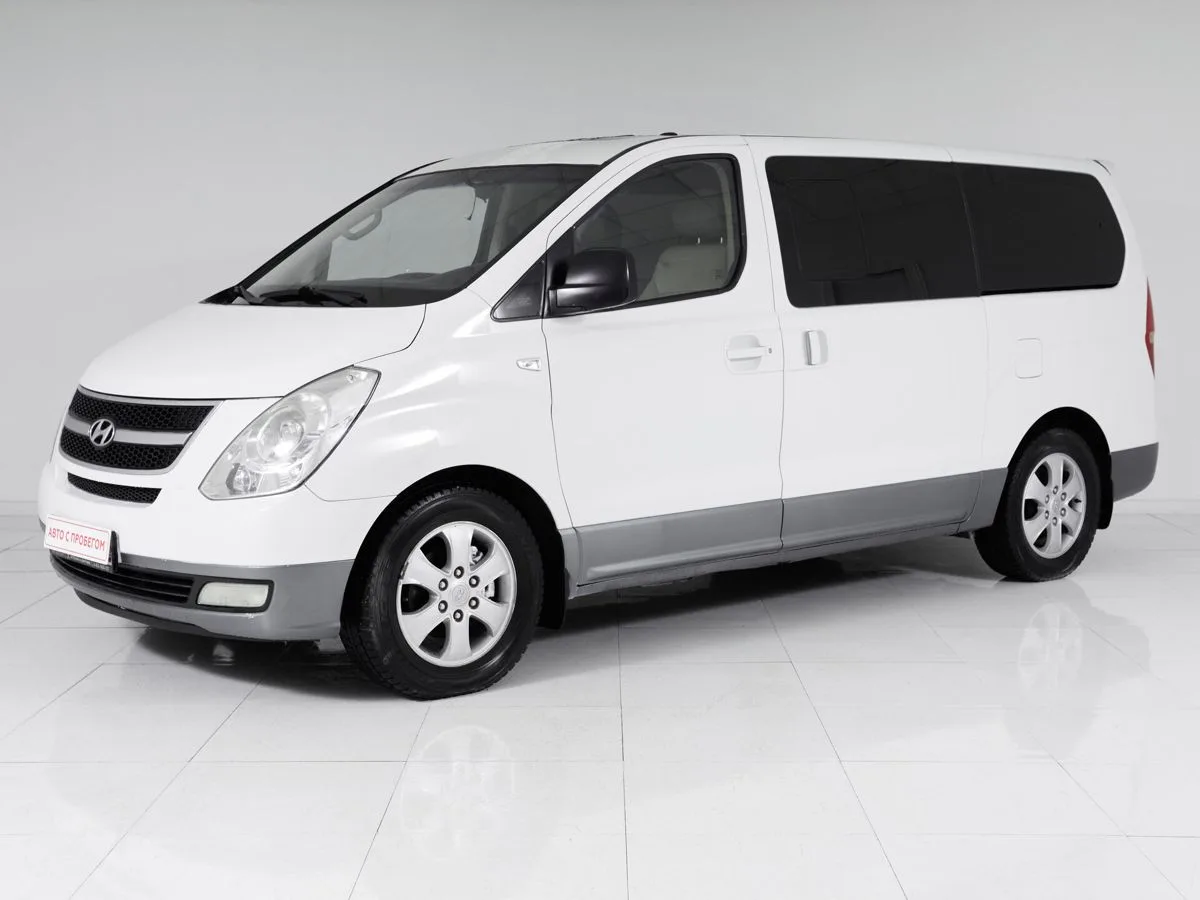 Hyundai Grand Starex I