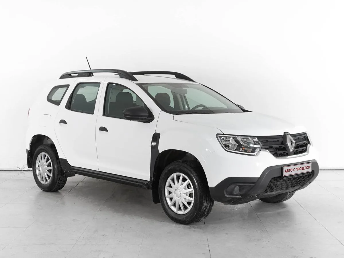 Renault Duster II · Access