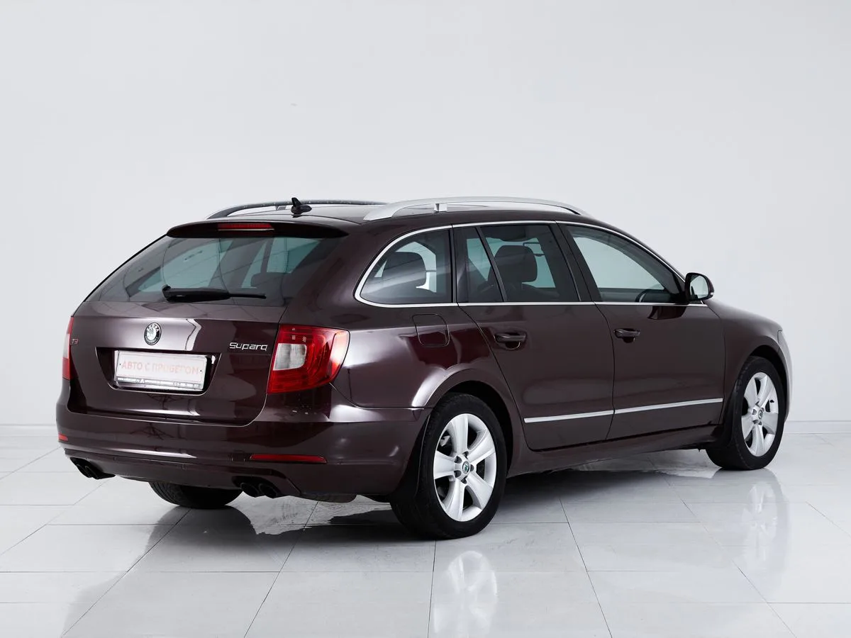 Skoda Superb II — фото 4