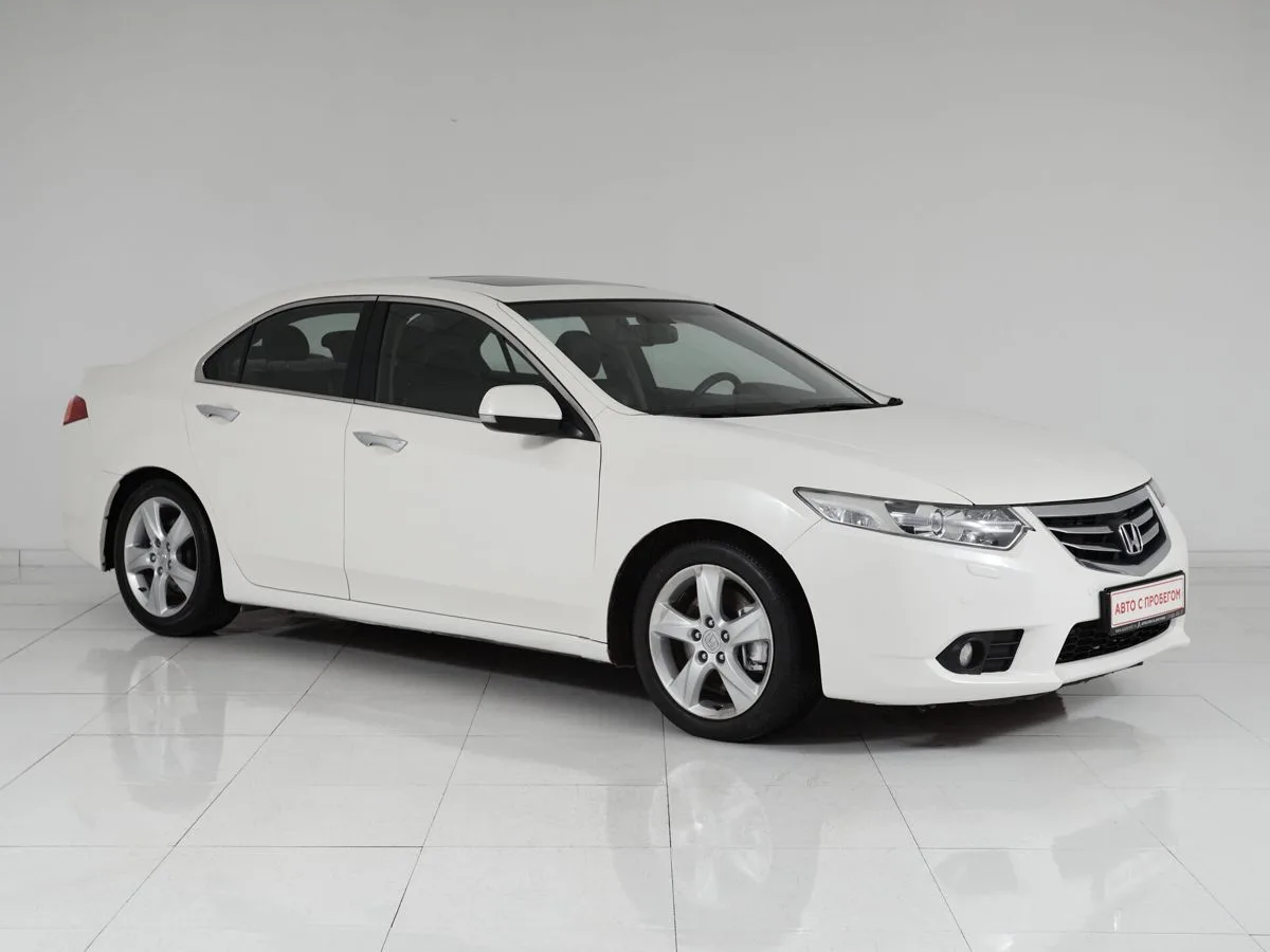 Honda Accord VIII Рестайлинг — фото 3