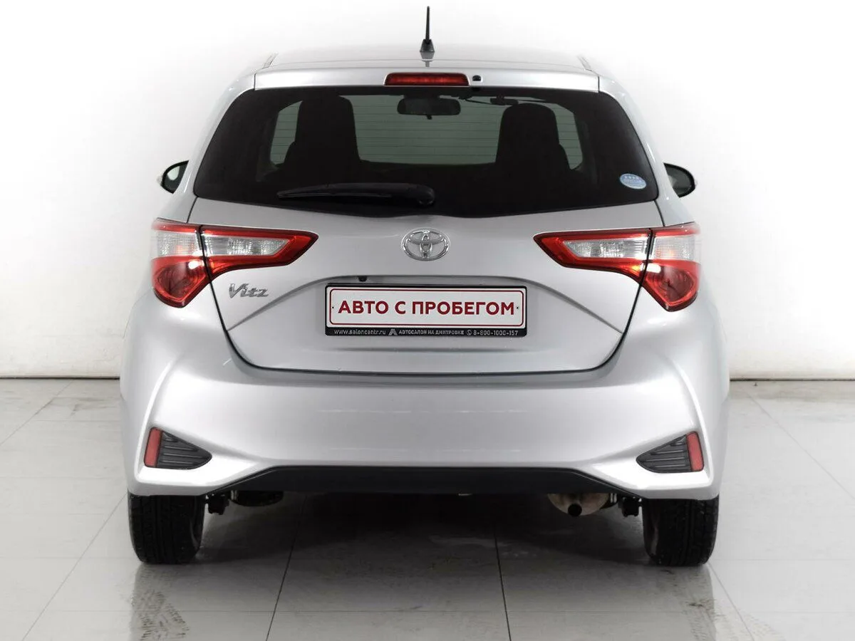 Toyota Vitz III (XP130) Рестайлинг 2 — фото 4