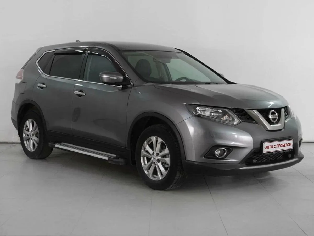 Nissan X-Trail III · SE