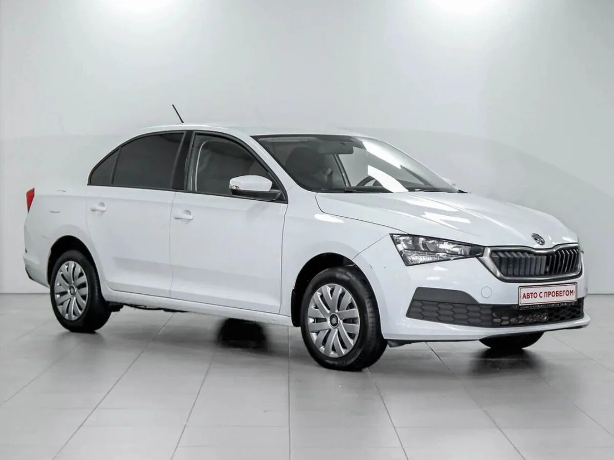 Skoda Rapid I Рестайлинг · Ambition