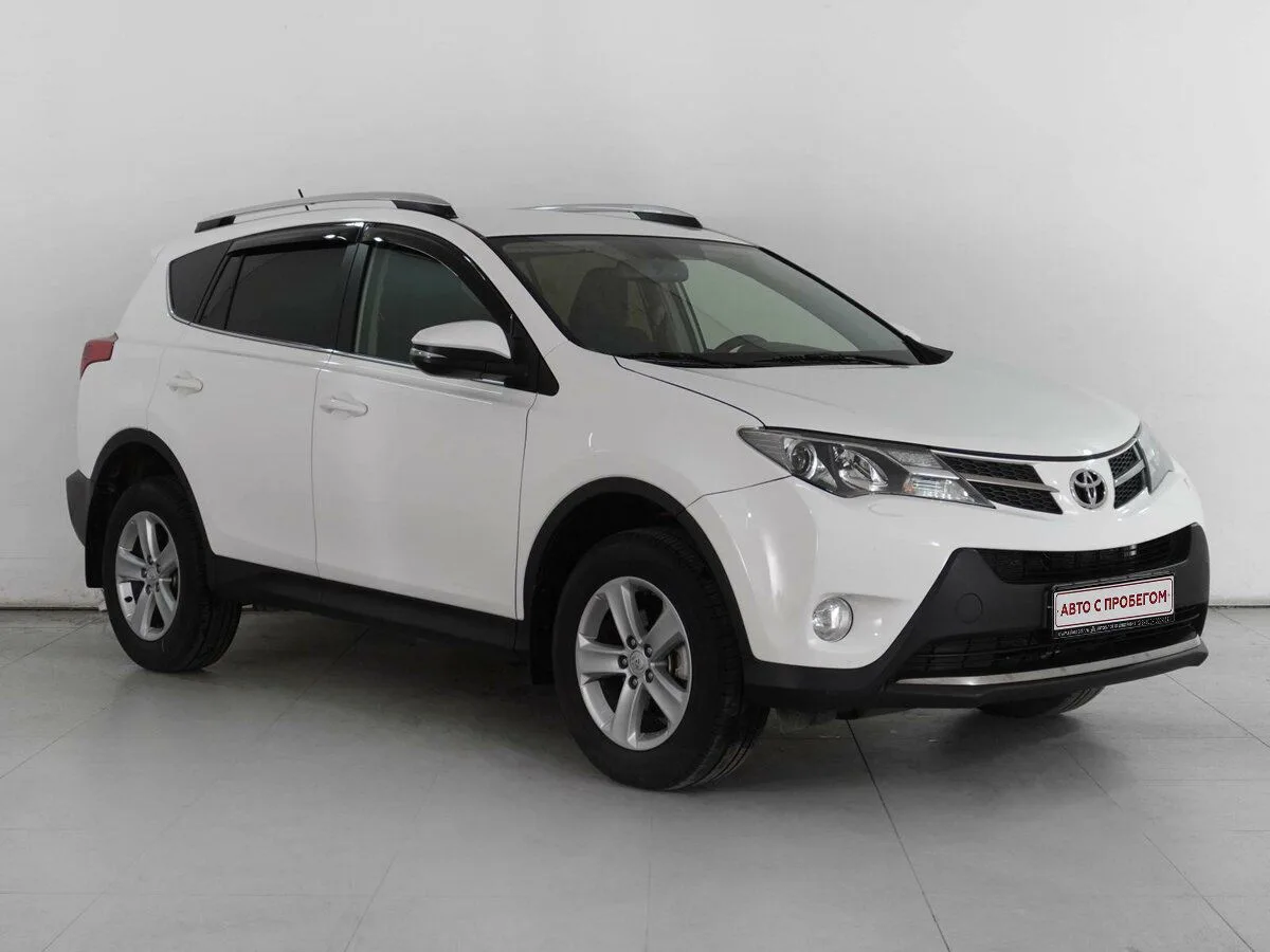 Toyota RAV4 IV (XA40)