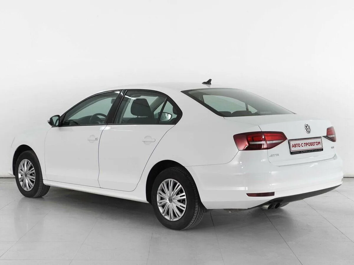Volkswagen Jetta VI Рестайлинг · Life — фото 3