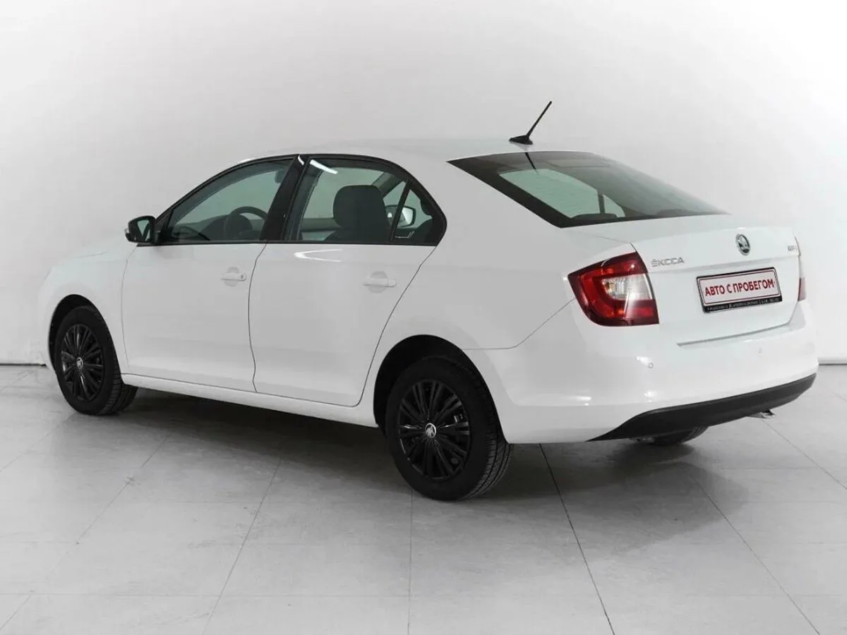 Skoda Rapid I Рестайлинг · Ambition — фото 2