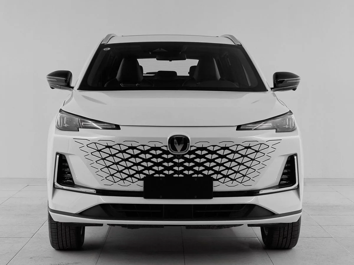 Changan CS55 Plus II Рестайлинг · Light Year — фото 2