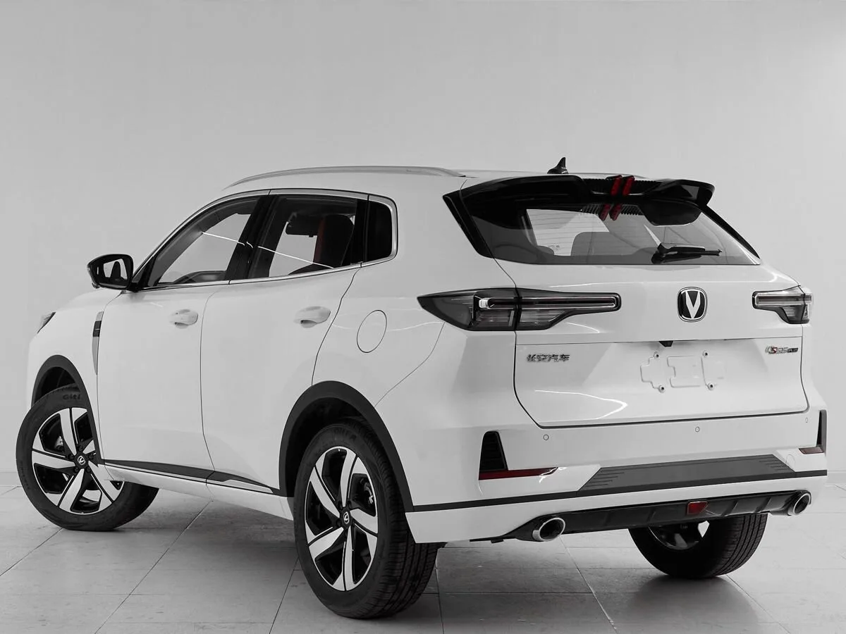 Changan CS55 Plus II Рестайлинг · Light Year — фото 4