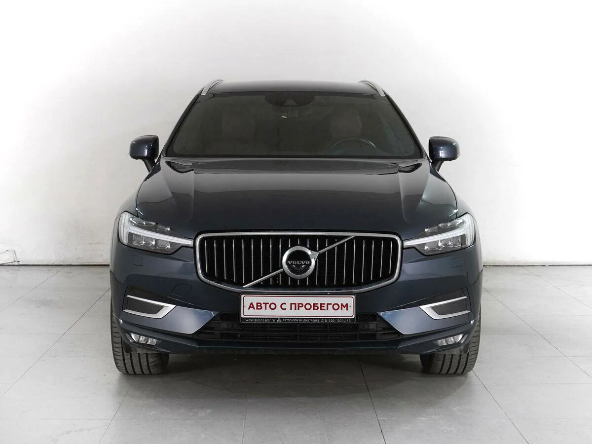 Volvo XC60 II · Momentum (MY17-20) — фото 2