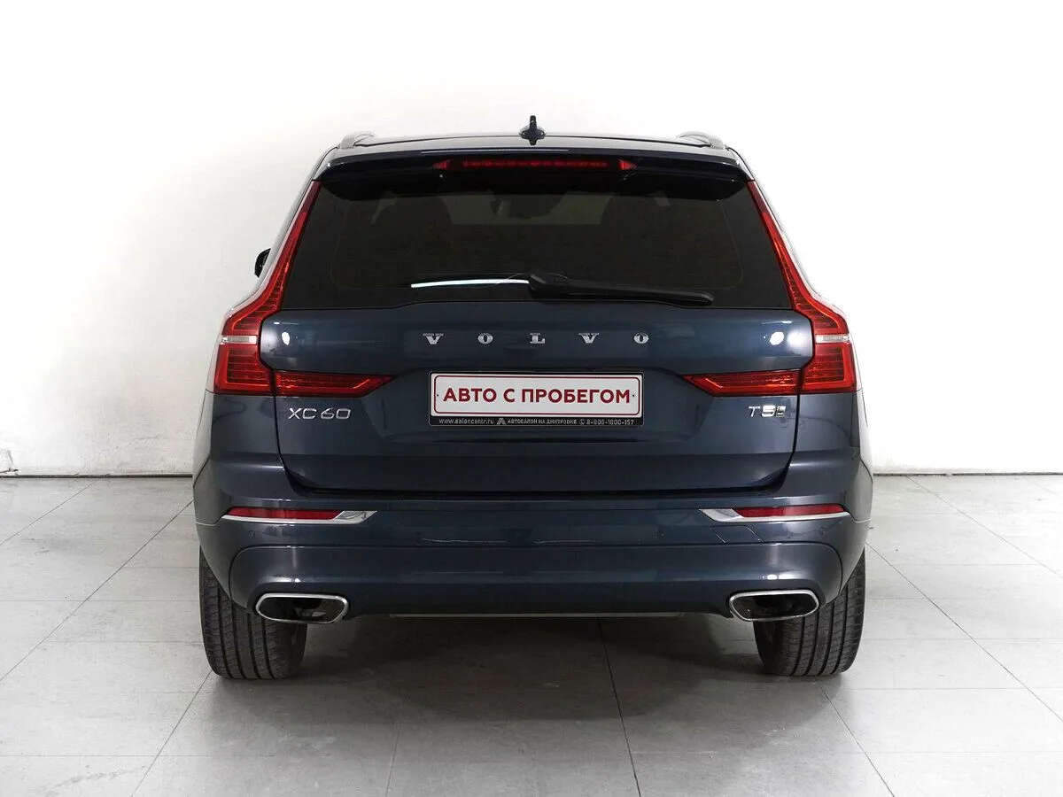 Volvo XC60 II · Momentum (MY17-20) — фото 4