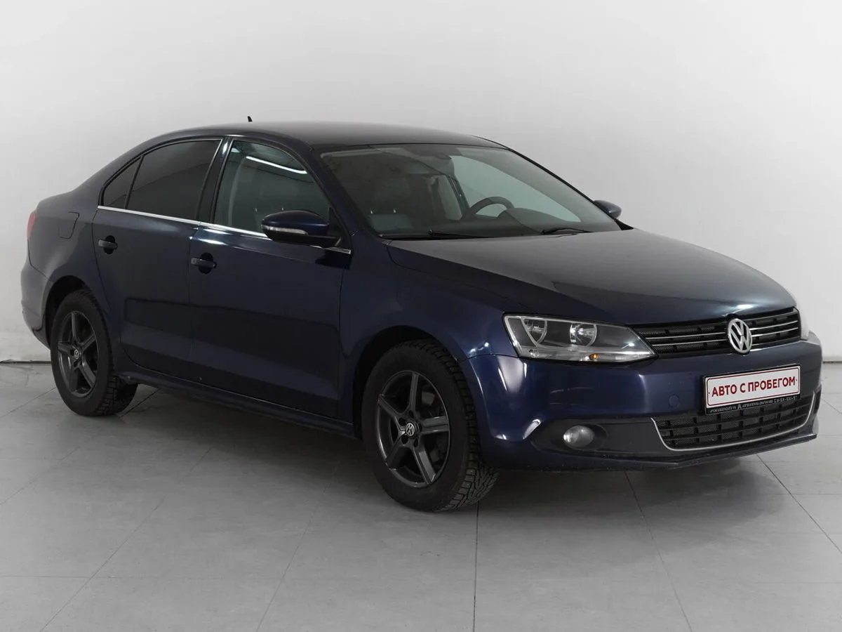 Volkswagen Jetta VI · Highline