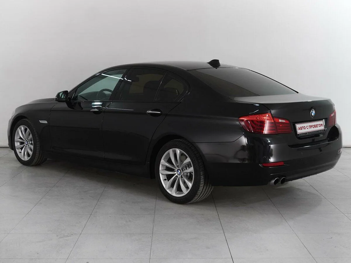 BMW 5 серии VI (F10/F11/F07) Рестайлинг · 520i — фото 3