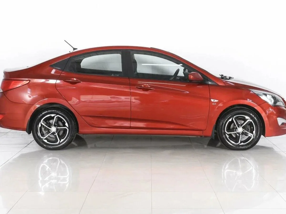 Hyundai Solaris I Рестайлинг — фото 5