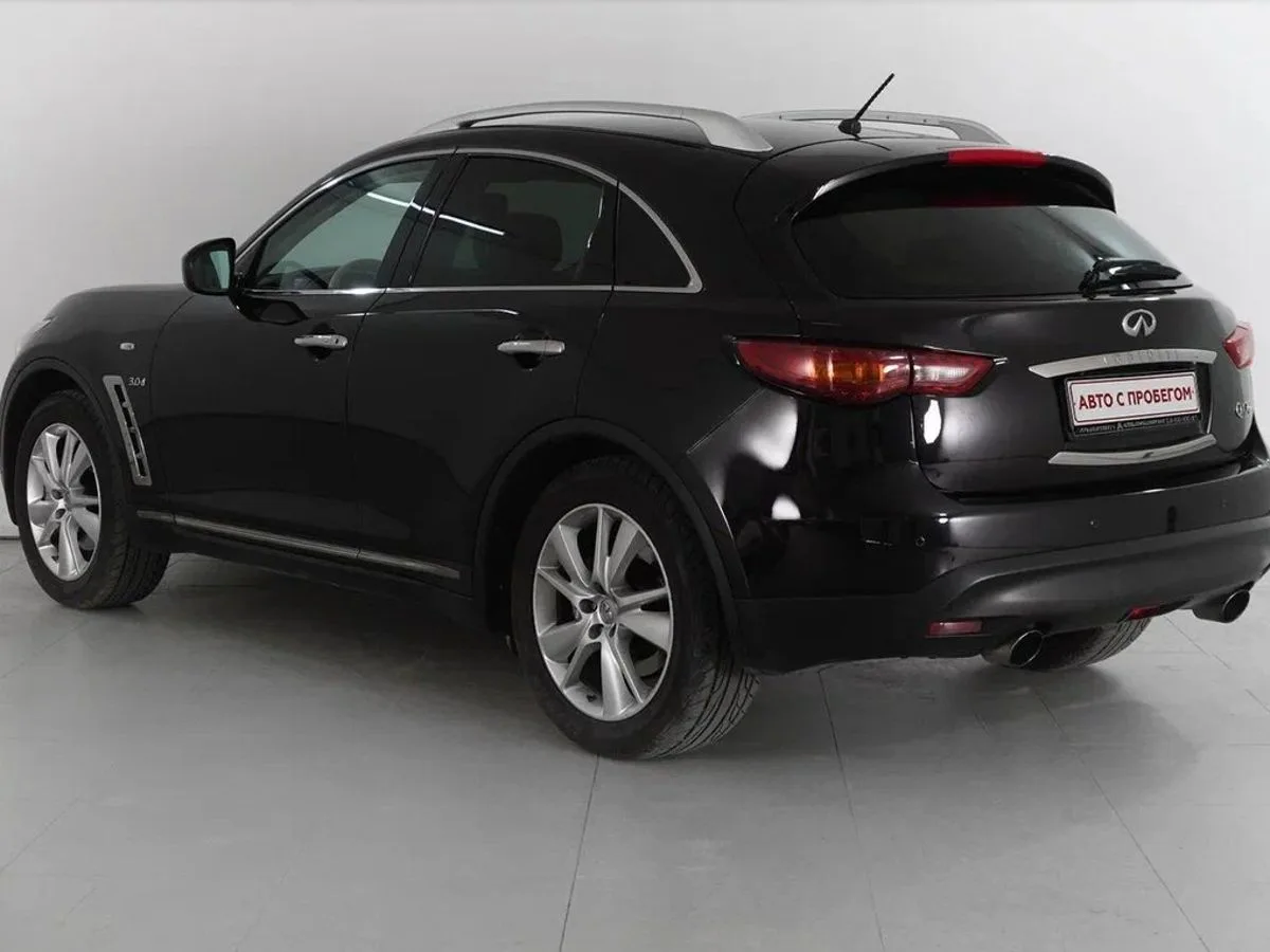 Infiniti QX70 Sport — фото 2