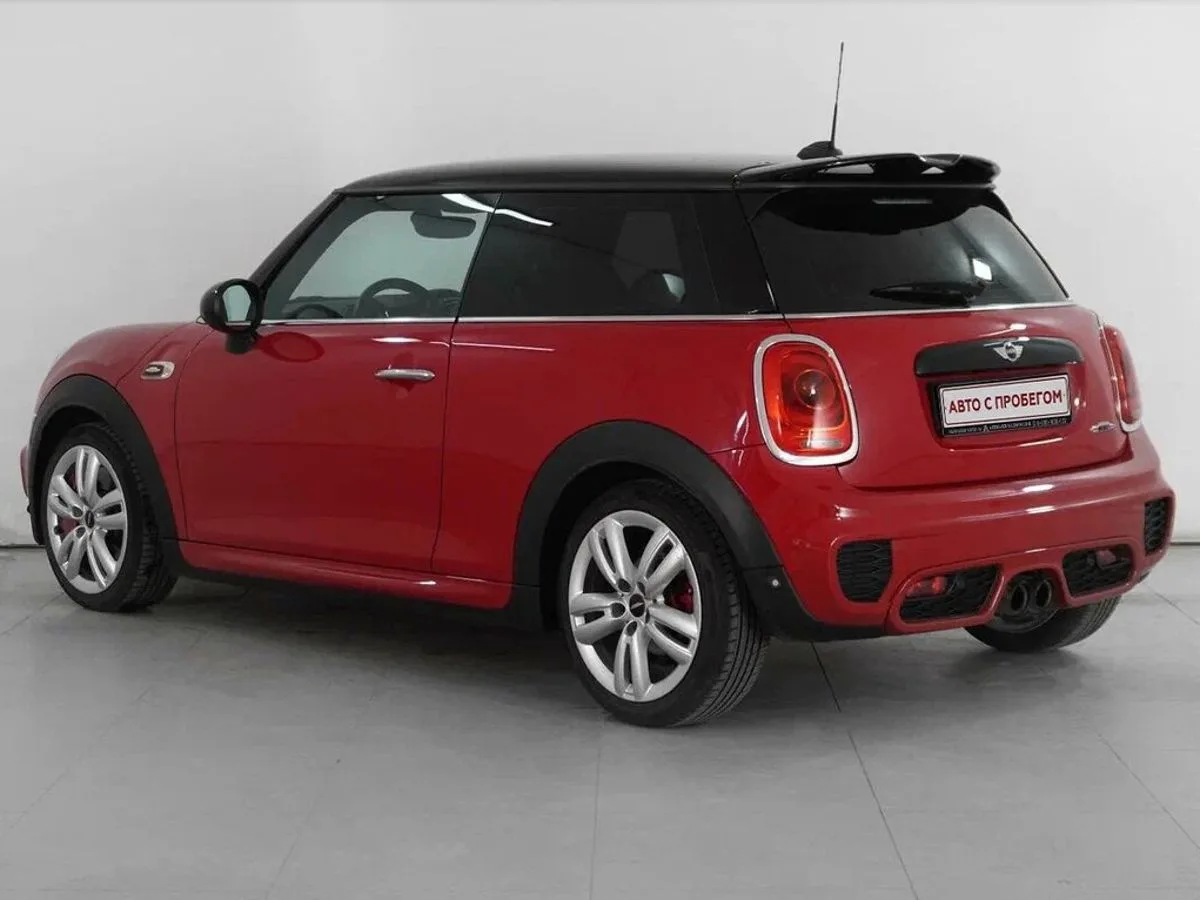 Mini Hatch III (F55/F56) — фото 2