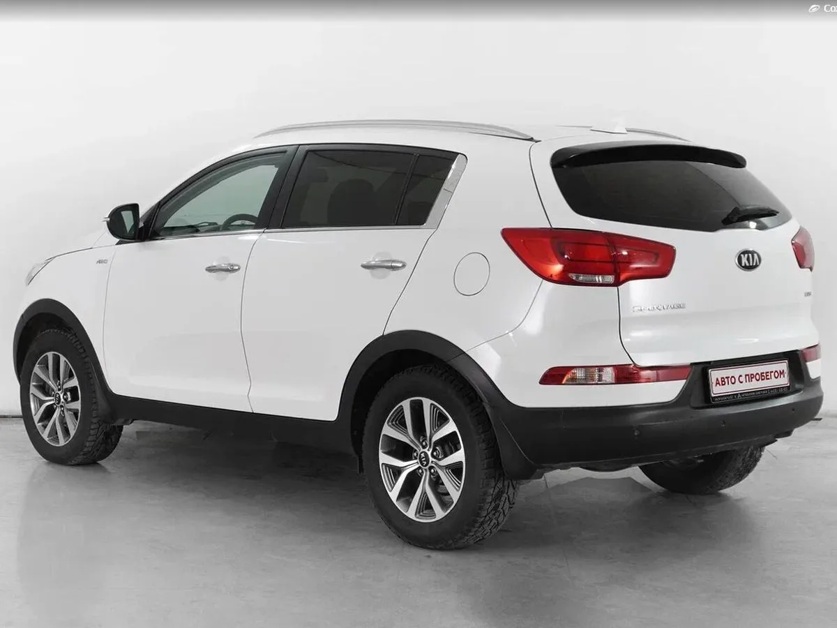 Kia Sportage III Рестайлинг — фото 2