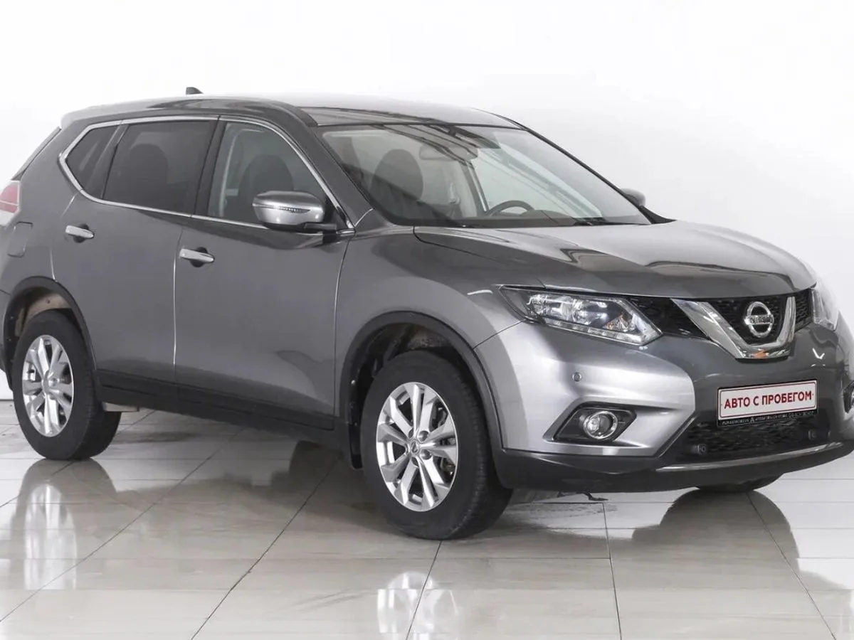 Nissan X-Trail III · SE