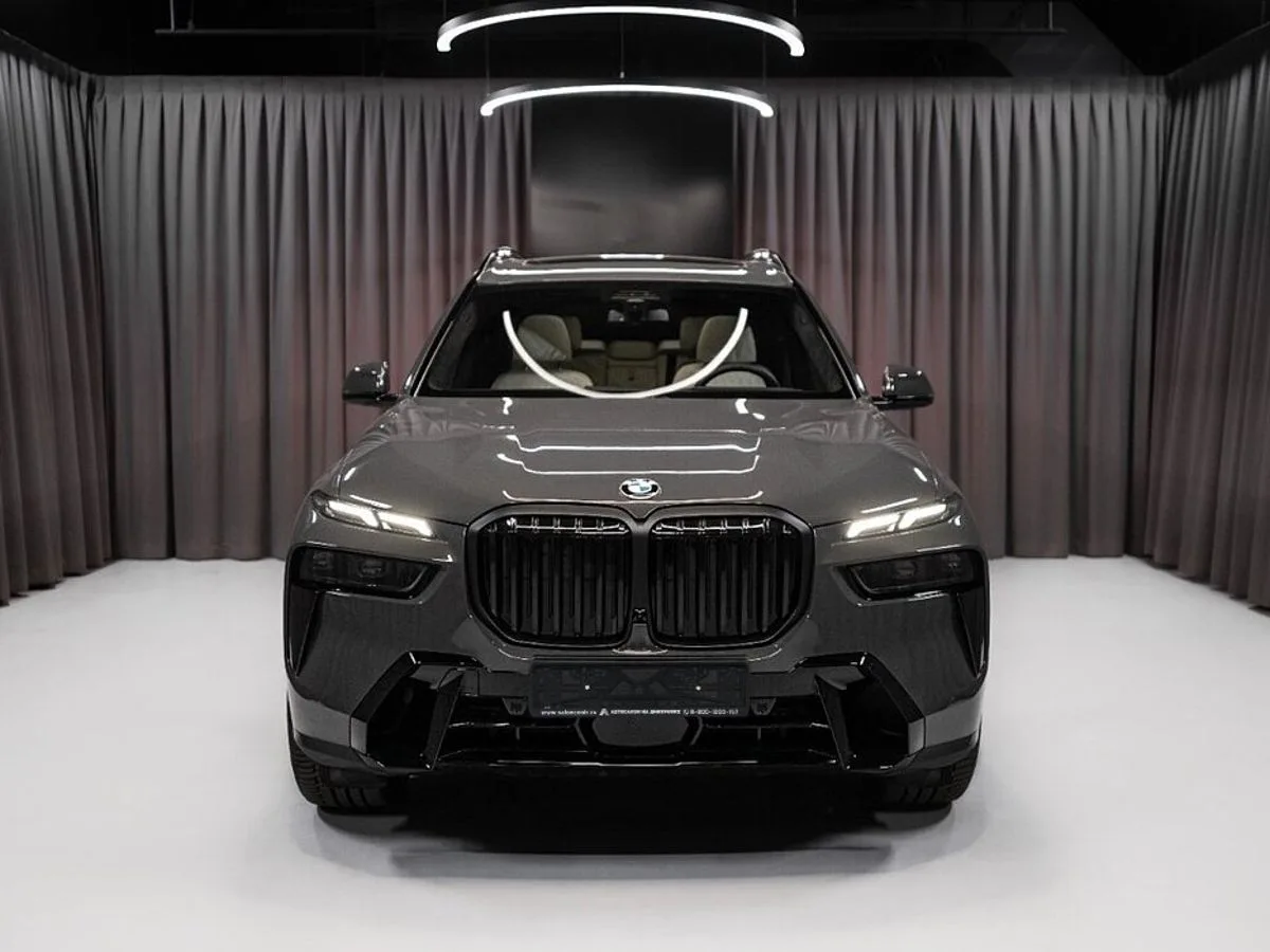 BMW X7 I (G07) Рестайлинг · xDrive40d — фото 2