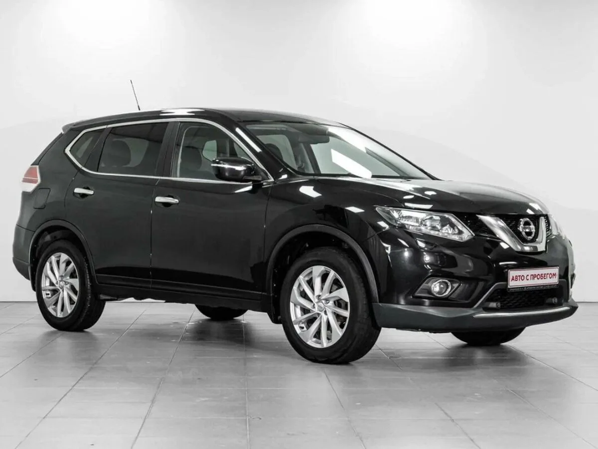 Nissan X-Trail III · SE